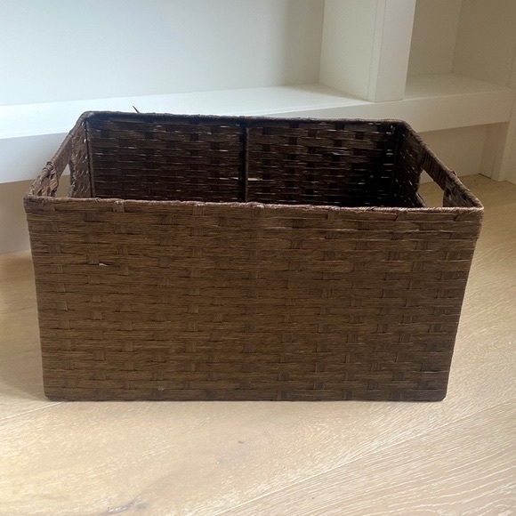 Woven Storage Basket with handles in brown - Picture 5 of 5